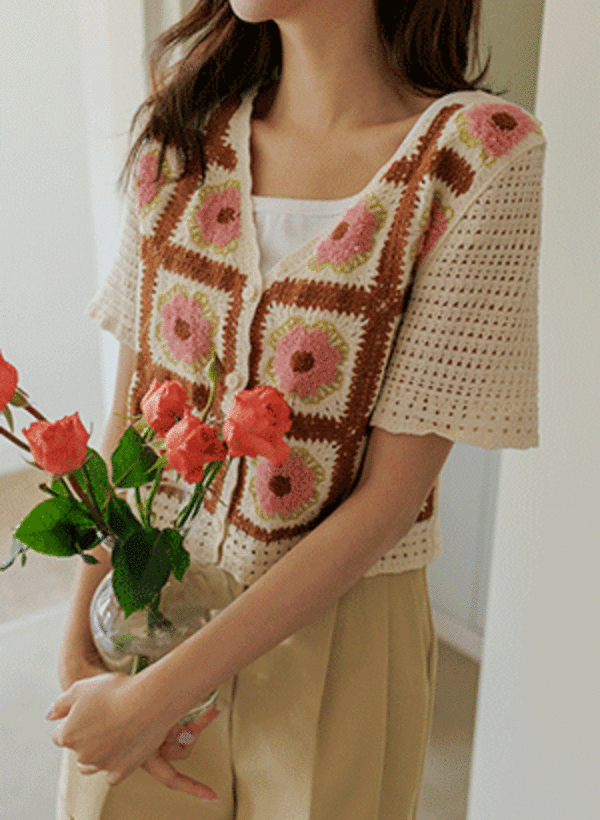 フラワー刺繡半袖カーディガン 韓国