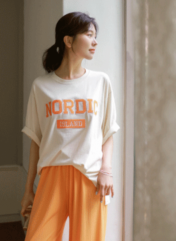 刺繍パッチロングTシャツ 韓国